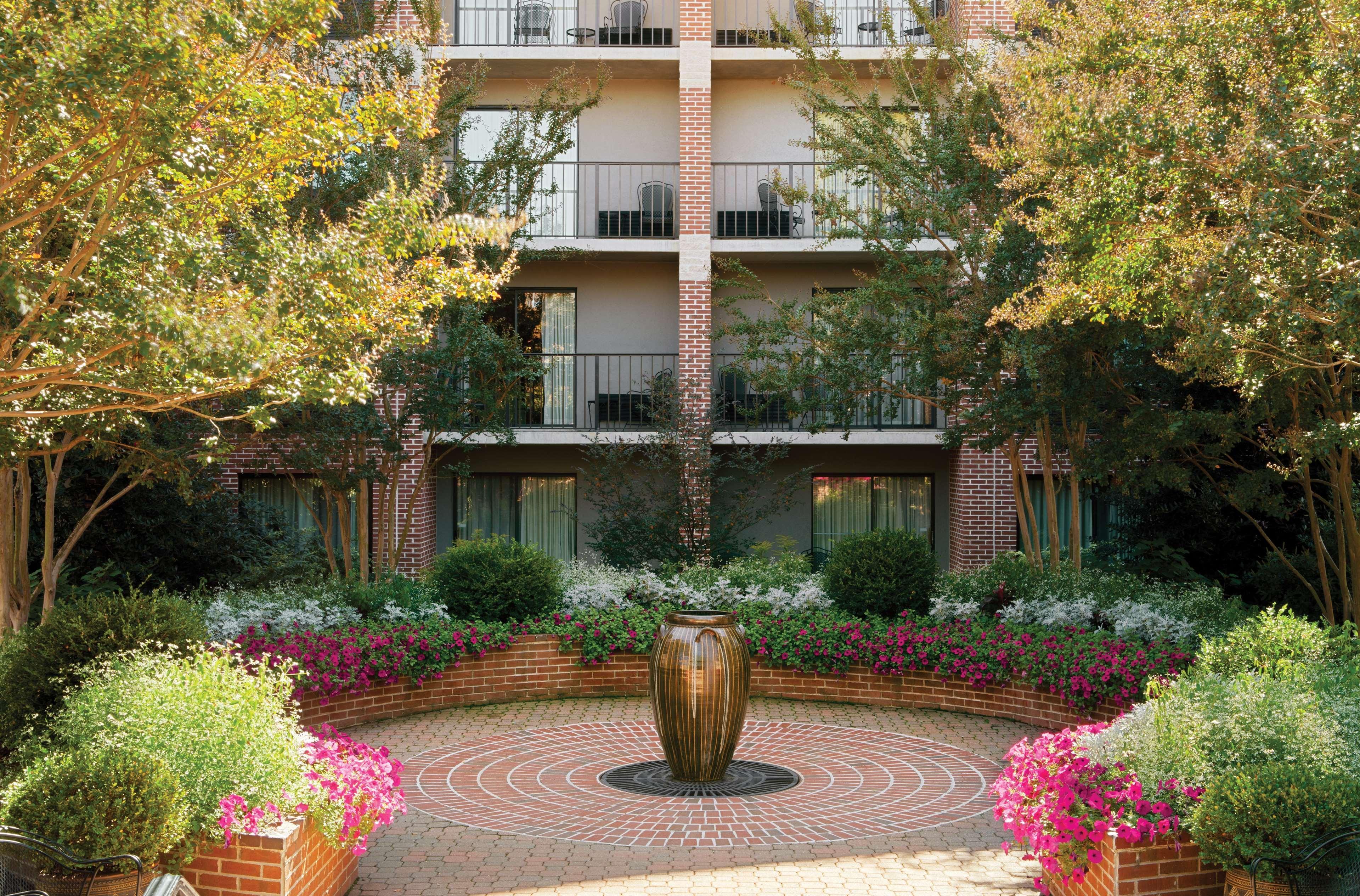 Doubletree By Hilton Biltmore/Asheville Extérieur photo