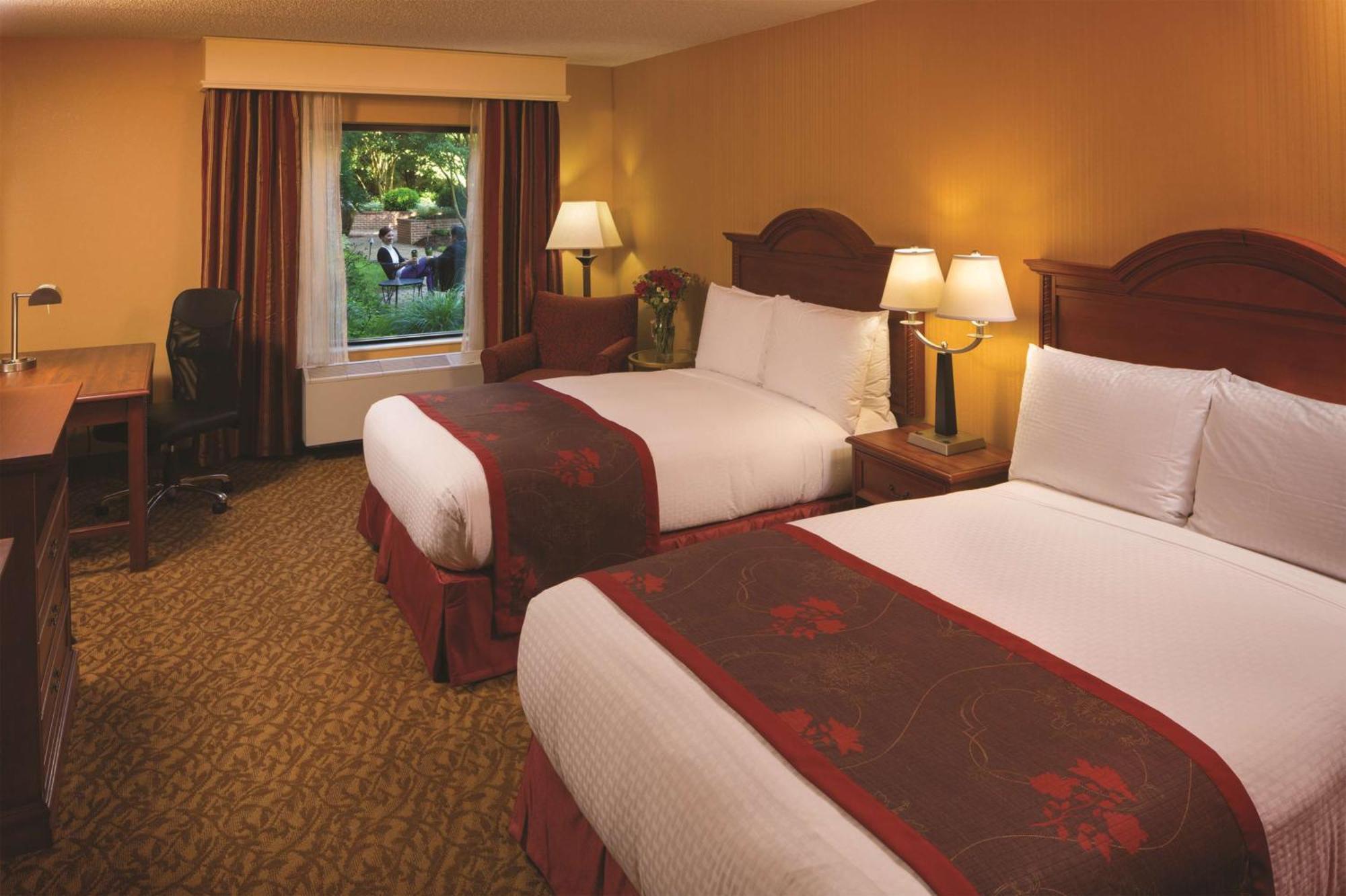Doubletree By Hilton Biltmore/Asheville Extérieur photo