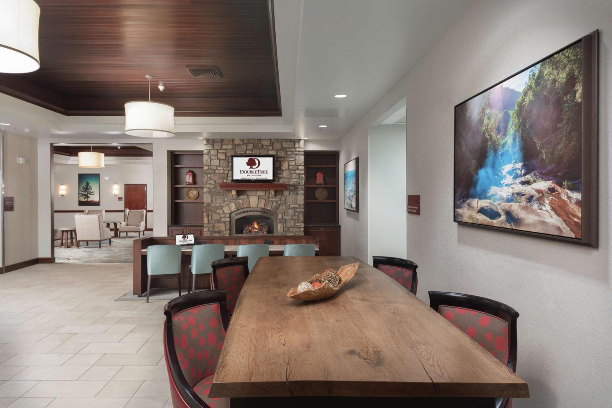 Doubletree By Hilton Biltmore/Asheville Extérieur photo